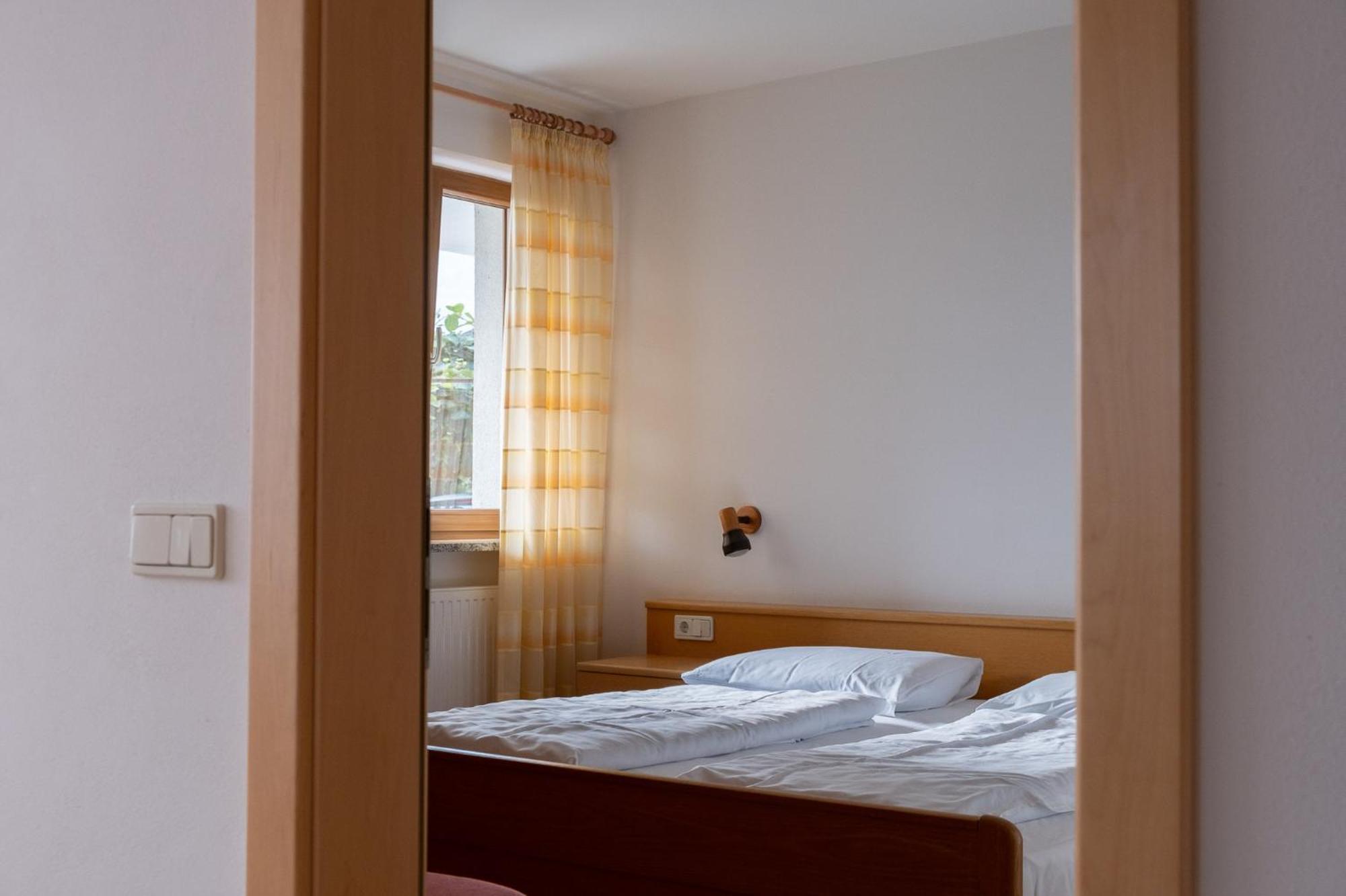 Fewo Zweiraum Im Haus Goetsch 1 Parcines Bagian luar foto
